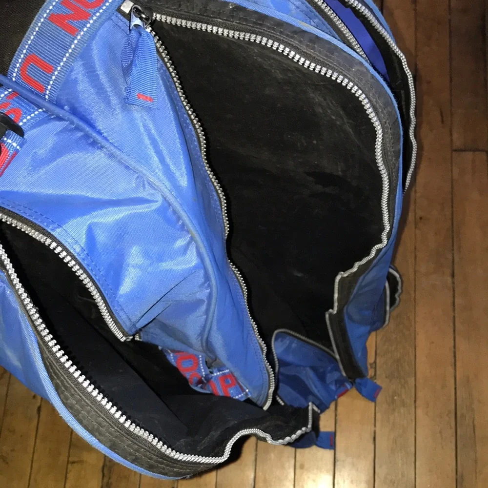 Wilson Blue Duffel Tennis‎ Bag with Bold US Open White Logo